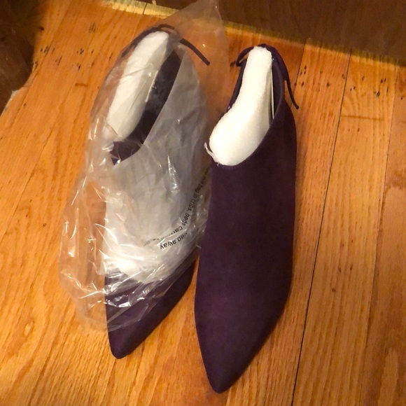 SAVIER| Purple suede boots. - Picture 4 of 11